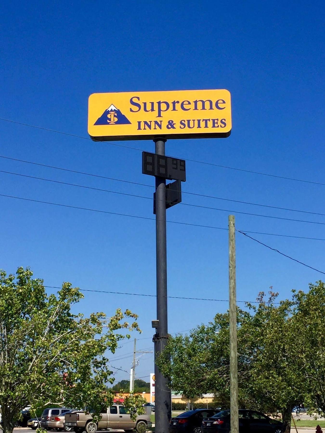 Quality Inn & Suites Near Tanger Outlet Mall Gonzales Exteriér fotografie